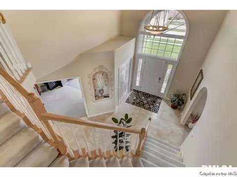 2609 Dickens, Springfield, IL 62711 photo 4