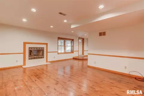3916 W Bluffs Rd, Springfield, IL 62711 photo 26