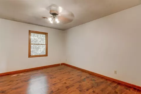 3916 W Bluffs Rd, Springfield, IL 62711 photo 21