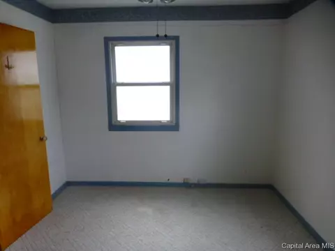 3016 S 2nd Street St, Springfield, IL 62703 photo 8