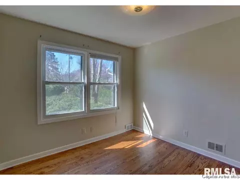 1650 W Glenn Ave, Springfield, IL 62704 photo 17