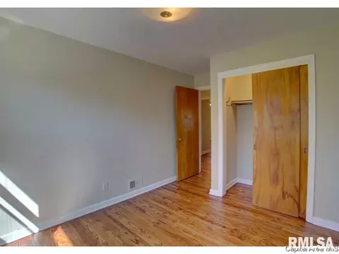 1650 W Glenn Ave, Springfield, IL 62704 photo 18