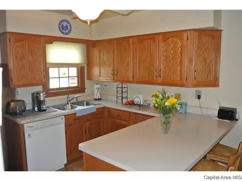 3401 S 3rd St, Springfield, IL 62703 photo 9