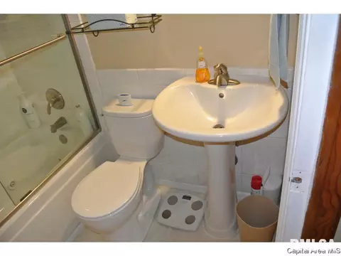 3401 S 3rd St, Springfield, IL 62703 photo 14