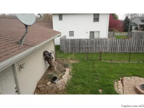 2304 Mayfair Rd, Springfield, IL 62703 photo 11