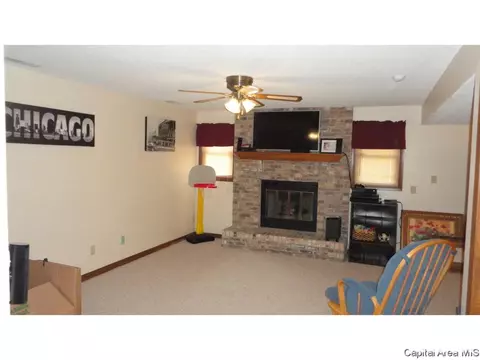 2304 Mayfair Rd, Springfield, IL 62703 photo 20