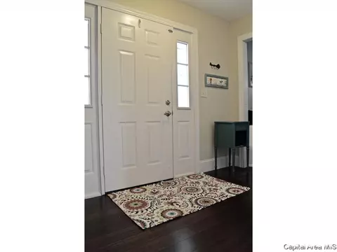 3300 Ivyton Dr, Springfield, IL 62704 photo 3