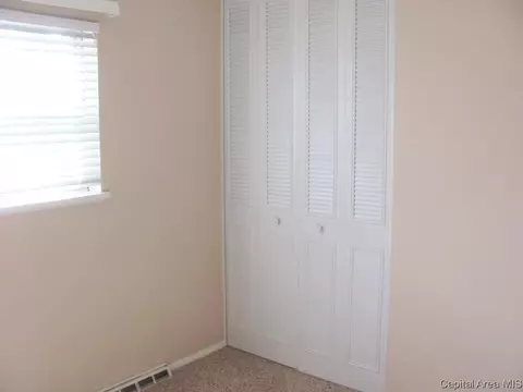 2109 Stonehenge, Springfield, IL 62702 photo 17