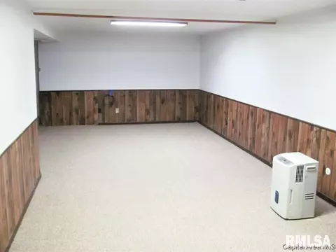 2109 Stonehenge, Springfield, IL 62702 photo 18