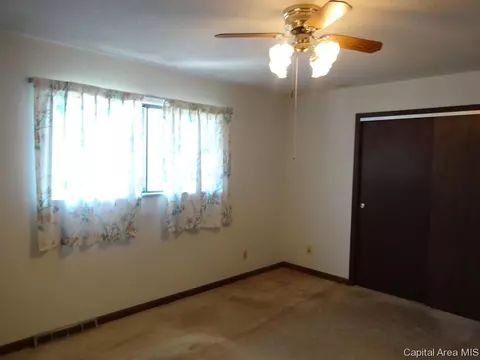 2020 Lindbergh Blvd, Springfield, IL 62704 photo 12