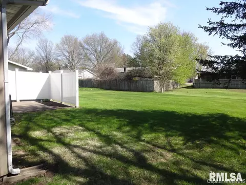 2020 Lindbergh Blvd, Springfield, IL 62704 photo 22
