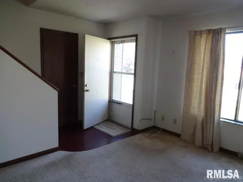 2020 Lindbergh Blvd, Springfield, IL 62704 photo 3