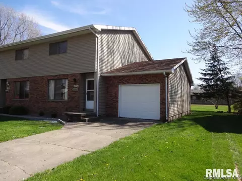 2020 Lindbergh Blvd, Springfield, IL 62704 photo 2