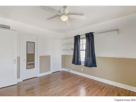 2424 S 7th, Springfield, IL 62703 photo 17
