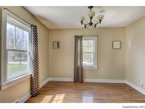 2424 S 7th, Springfield, IL 62703 photo 6
