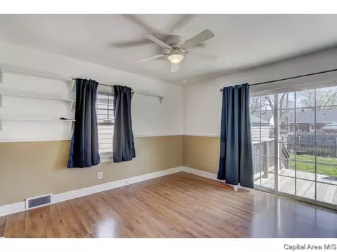 2424 S 7th, Springfield, IL 62703 photo 16