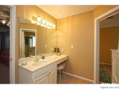 4012 Old Ml, Springfield, IL 62711 photo 24