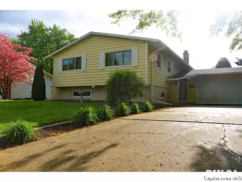 81 Interlacken Rd, Springfield, IL 62704 photo 1