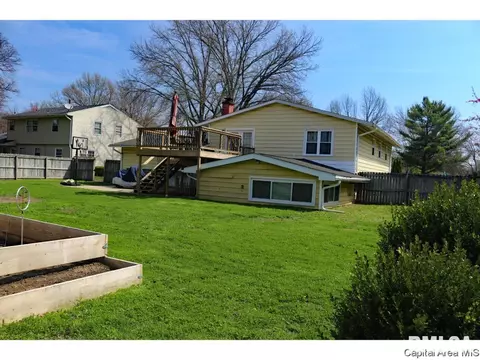 81 Interlacken Rd, Springfield, IL 62704 photo 4