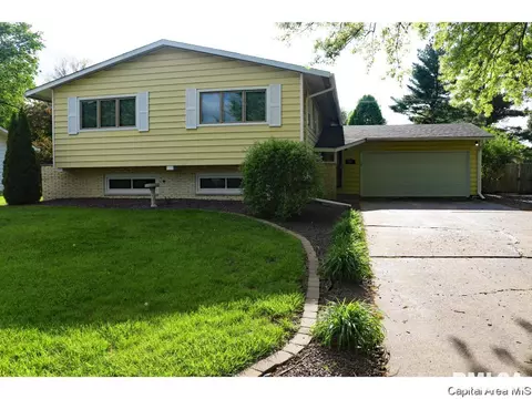 81 Interlacken Rd, Springfield, IL 62704 photo 2