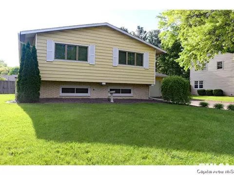 81 Interlacken Rd, Springfield, IL 62704 photo 3