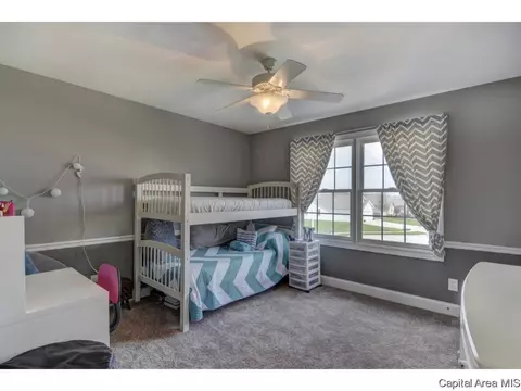 5420 Crane Dr, Springfield, IL 62711 photo 11