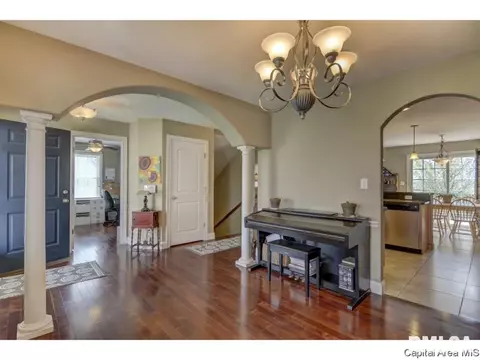 5420 Crane Dr, Springfield, IL 62711 photo 17