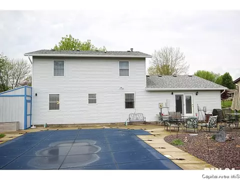 8 Timbercrest Dr, Sherman, IL 62684 photo 32