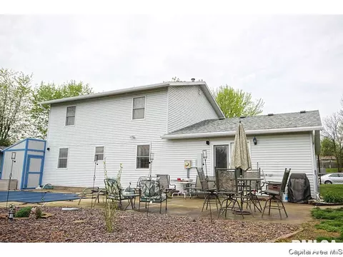 8 Timbercrest Dr, Sherman, IL 62684 photo 31