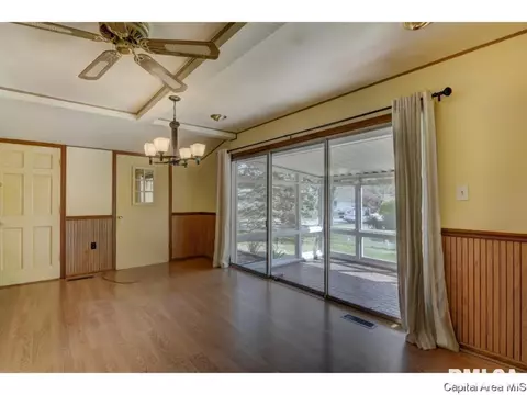 1300 Cherry Rd, Springfield, IL 62704 photo 15