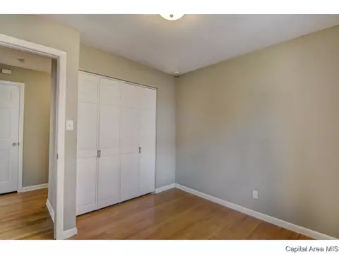 1300 Cherry Rd, Springfield, IL 62704 photo 22