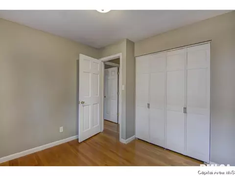 1300 Cherry Rd, Springfield, IL 62704 photo 21