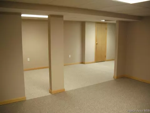 3025 Sherborn Rd, Springfield, IL 62702 photo 10