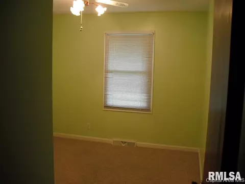 3025 Sherborn Rd, Springfield, IL 62702 photo 8
