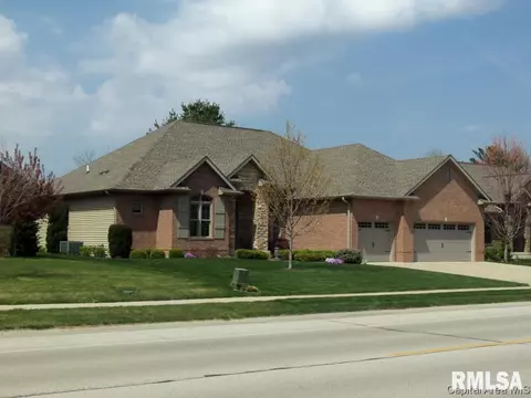 1901 Interlacken Rd, Springfield, IL 62704 photo 1