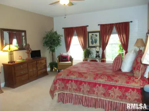 1901 Interlacken Rd, Springfield, IL 62704 photo 8