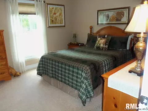 1901 Interlacken Rd, Springfield, IL 62704 photo 12