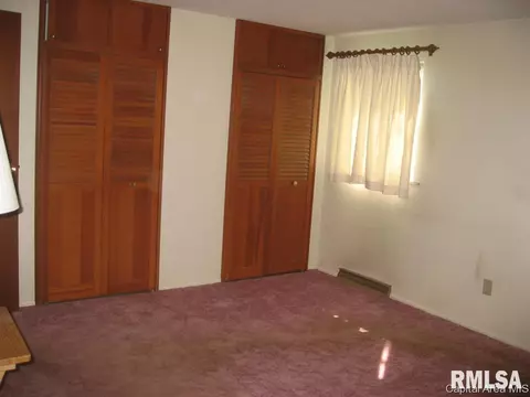 2411 Cahokia Dr, Springfield, IL 62702 photo 17