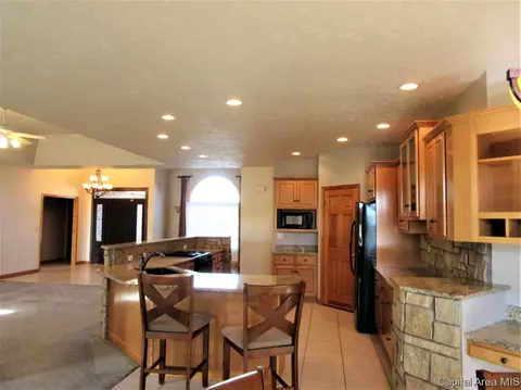 4100 Tarragon Ct, Springfield, IL 62711 photo 6