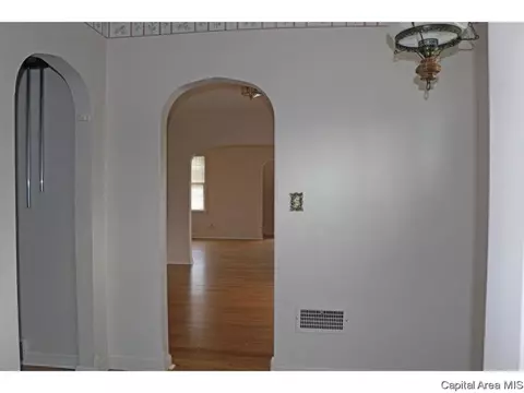 1137 S 4th Street Ct, Springfield, IL 62703 photo 19