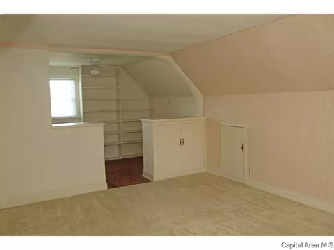 1137 S 4th Street Ct, Springfield, IL 62703 photo 27