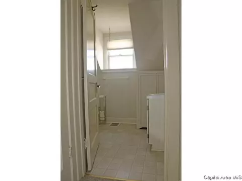 1137 S 4th Street Ct, Springfield, IL 62703 photo 26