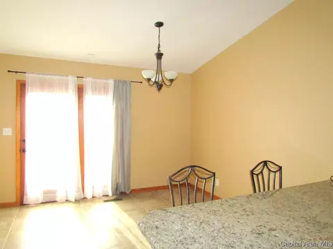 6907 Montrose, Springfield, IL 62711 photo 8