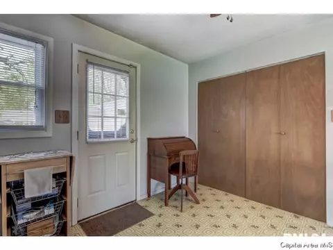 915 Johnson Ln, Springfield, IL 62702 photo 13
