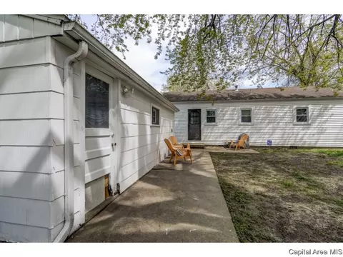 915 Johnson Ln, Springfield, IL 62702 photo 23