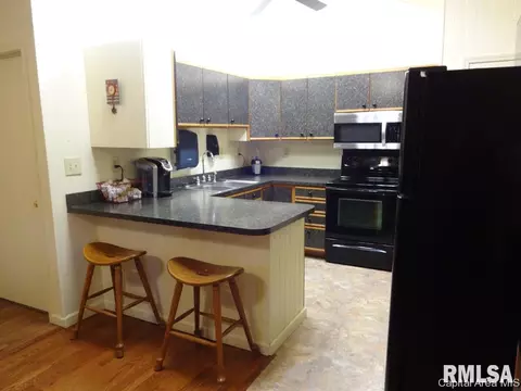 11064 Robin Ln, Athens, IL 62613 photo 10