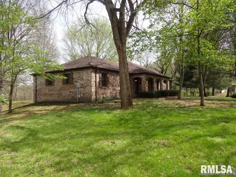 11064 Robin Ln, Athens, IL 62613 photo 27
