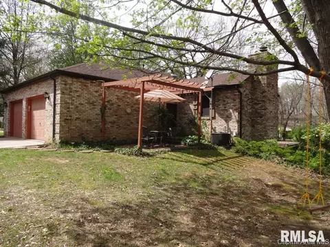 11064 Robin Ln, Athens, IL 62613 photo 25