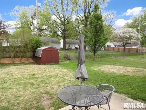 1912 Lee St, Springfield, IL 62703 photo 10