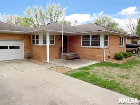 1912 Lee St, Springfield, IL 62703 photo 4